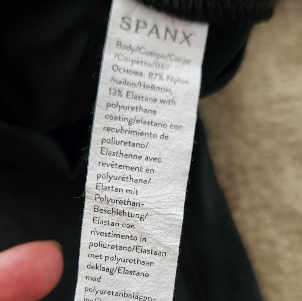 SPANX black faux leather shiny legging pant shapewear control waist Large - Picture 10 of 11